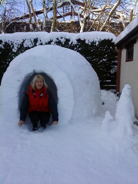 Home alone: mum makes an igloo