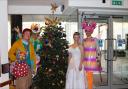 Panto stars take the bus to visit children in hospital
