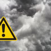 Met Office issues yellow weather warning for thunderstorms in Salisbury TODAY (Canva)