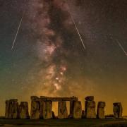 Amazing photo shows Perseids Meteor Shower over Stonehenge