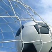 Football league issues last-gasp plea to avoid folding