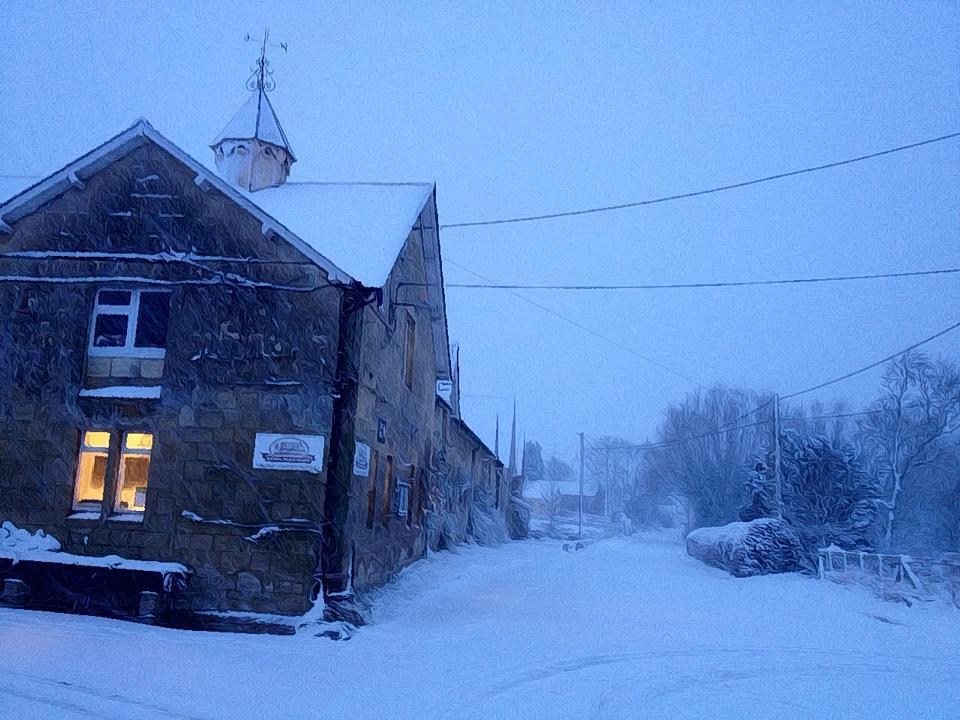 Steve Hannon sent this picture of Manor Farm Meats in Burcombe.