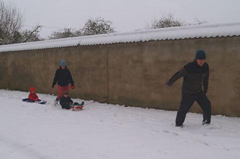 David Hargrave sent this picture of a family enjoying the snow in Ablington.