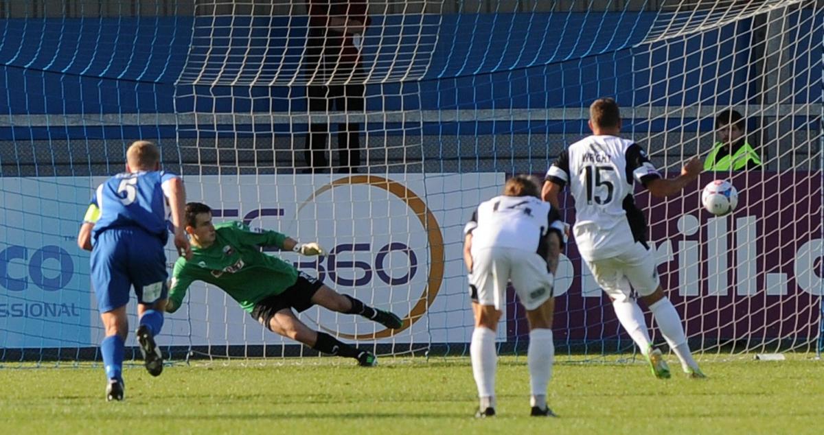 Picture by Staffordshire Newspapers: Action from Salisbury City's 2-1 win at Nuneaton.