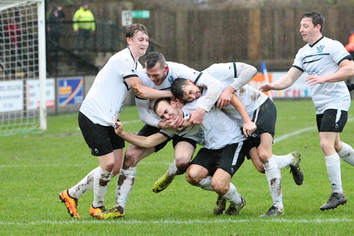 Salisbury edge a seven-goal thriller with Horndean in treacherous conditions