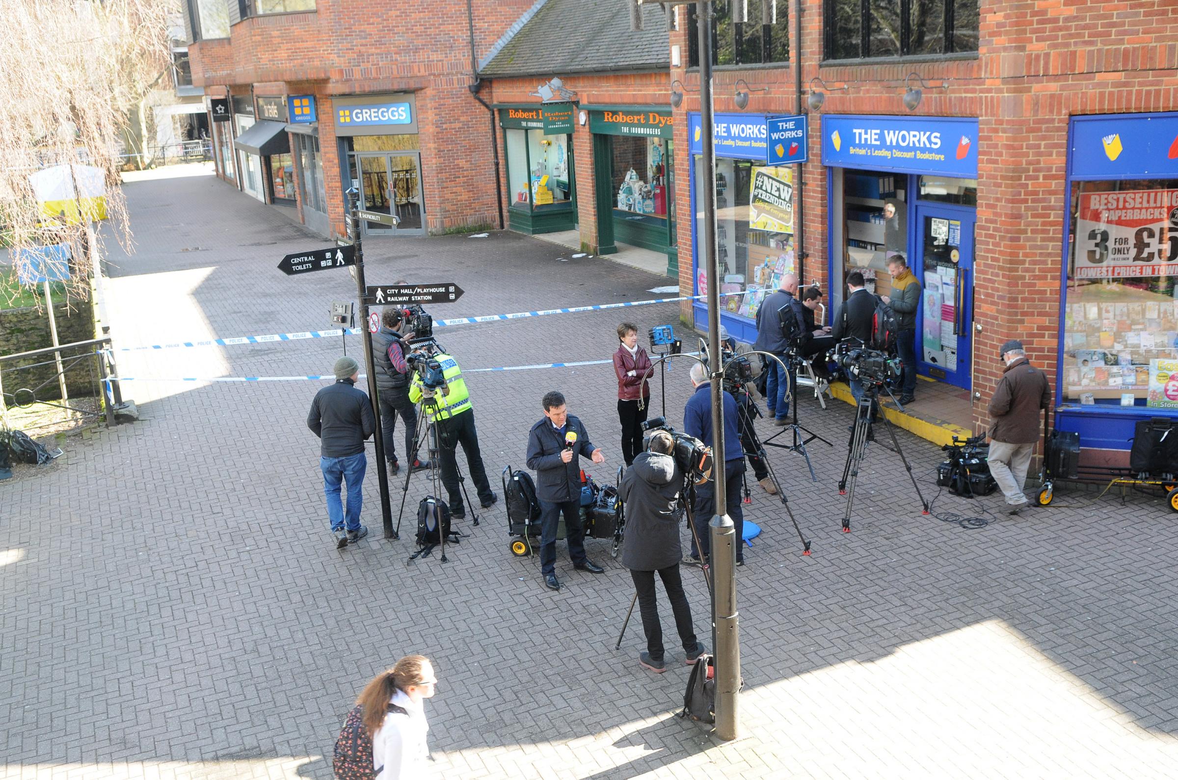Members of the press reporting from the cordoned off Maltings DC8505P16 Picture by Tom Gregory.