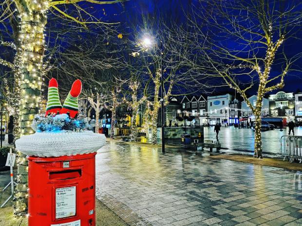 Salisbury Journal: Third place: Christmas in action, Salisbury Market Place - By Juliet Mosney