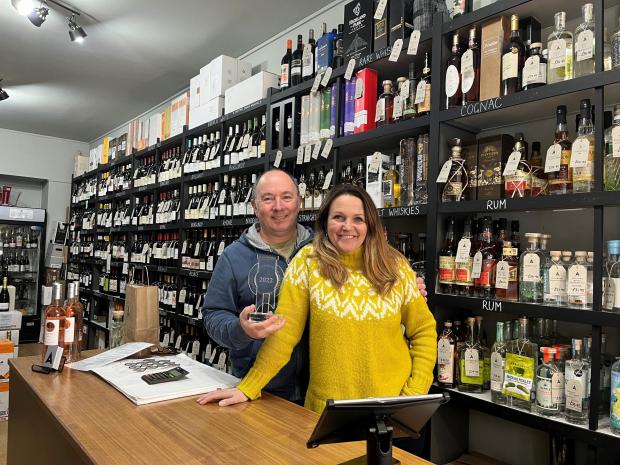 Salisbury Journal: Simon Hill and Liz Coombes of Artisan Wine and Spirit Co