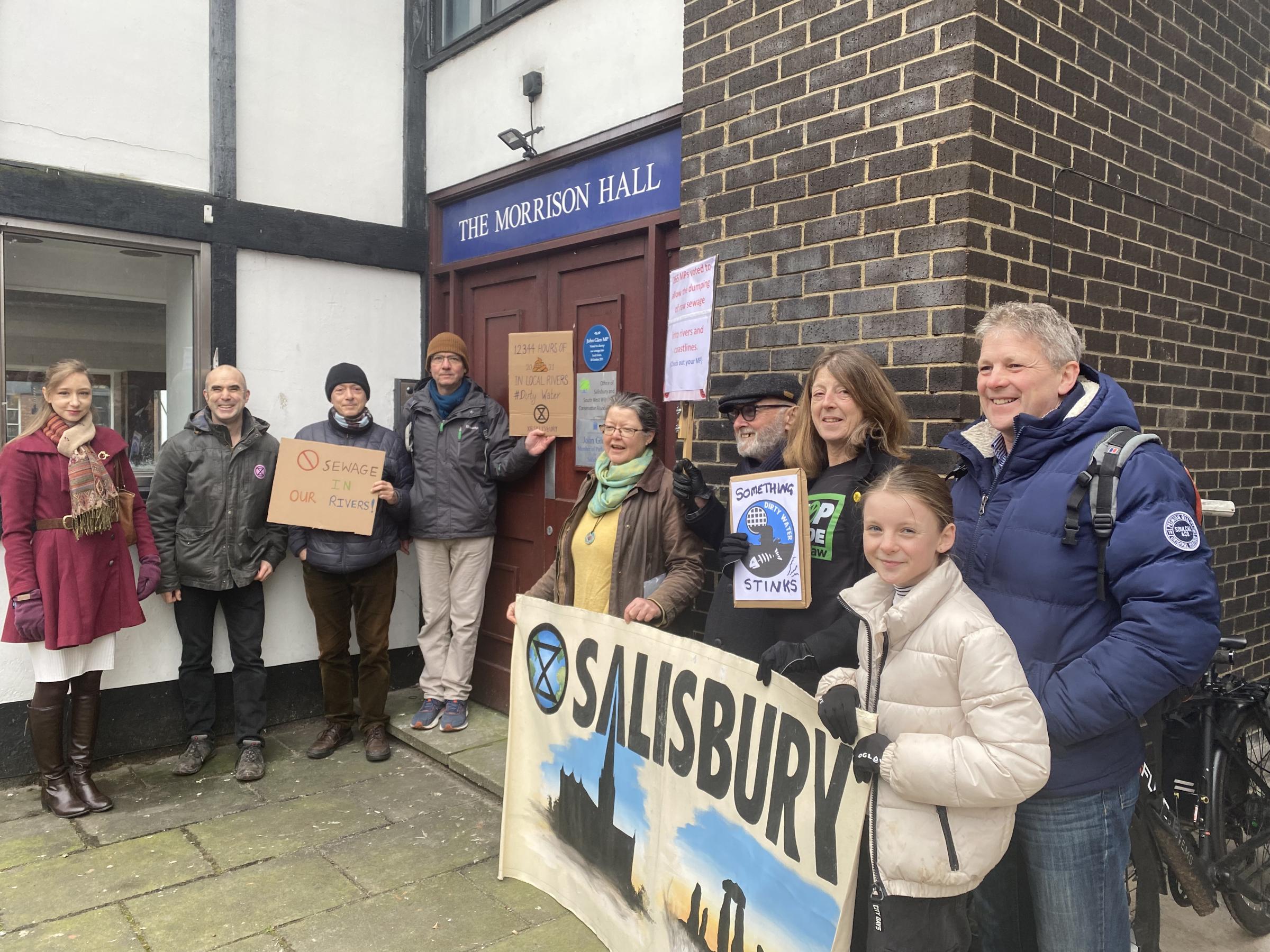 Extinction Rebellion fight to raise awareness of raw sewage in rivers - Vimarsana News