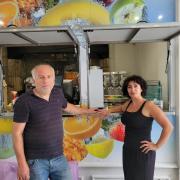 Ersoy Kachmaz and Suna Walker will open Juice Point on Wednesday, August 9.