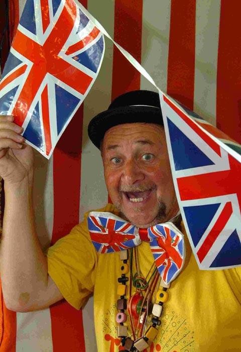 Children's entertainer Gary Nunn had a busy Jubilee, starting with Haig Day Nursery. DC1610P4