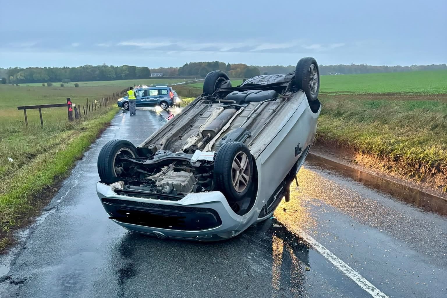 Car flips on its roof in Wiltshire A-road crash