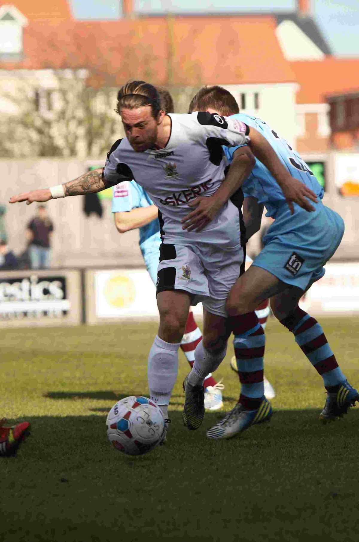 Salisbury fight out dull 0-0 draw with play-off rivals Gateshead