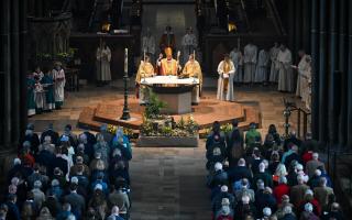 Easter Day Eucharist service Salisbury Cathedral photo Finnbarr Webster