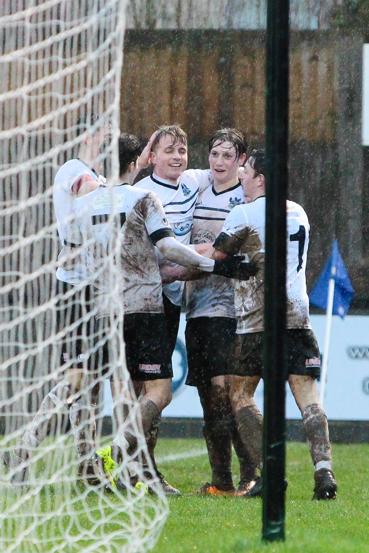 Salisbury edge a seven-goal thriller with Horndean in treacherous conditions